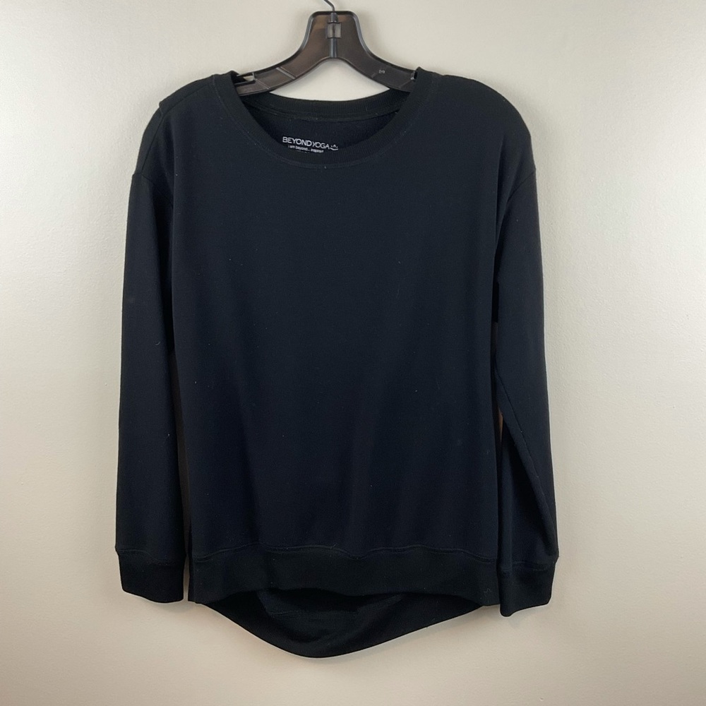 Black Beyond Yoga Cutout Sweatshirt L